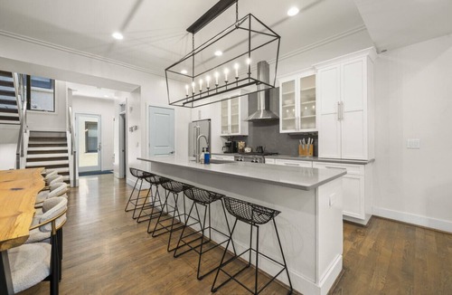 Over-the-Rhine House | Luxury OTR Home | Sleeps 10 + Balconies + Parking