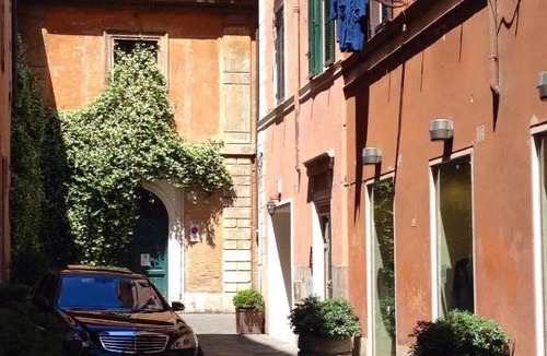 Rione IV Campo Marzio Apartment | Luxury Over Time