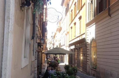 Rione IV Campo Marzio Apartment | Luxury Over Time