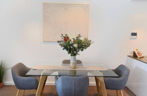 Adelaide Central Business District Apartment | Luxury Overlooking Hindmarsh Sq with Pool & Gym