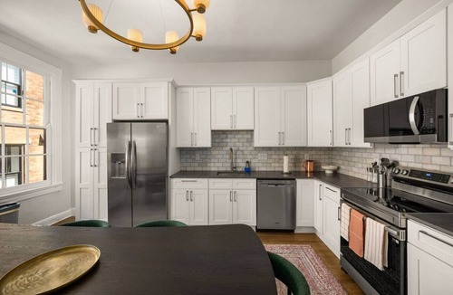 Pendleton Apartment | Luxury Parkside 2BR w Views | Walk to Everything