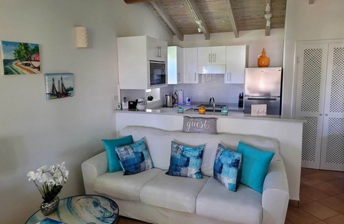 Merlin Bay Apartment | Luxury penthouse apartment on exclusive Sugar Hill resort with beach club access