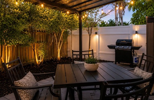 Hallandale Beach House | Luxury Pool Oasis 5 Min to Beach Modern Retreat