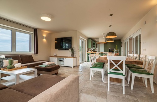 Gracisce Villa | Luxury Pool Villa Gradin, Gračišče, Slovenia