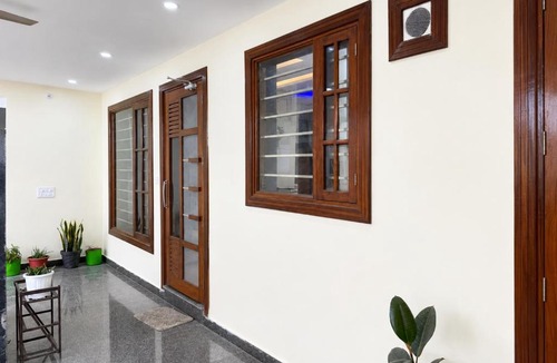 Rishikesh Apartment | Luxury Premium Fully Furnished Studio for Rent