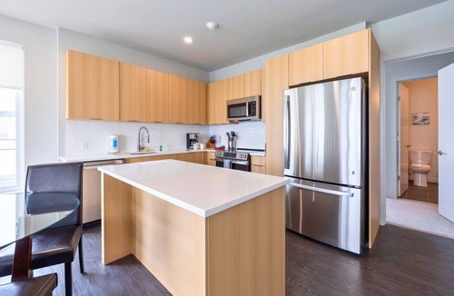 White Plains Apartment | Luxury Private Apt with Gym