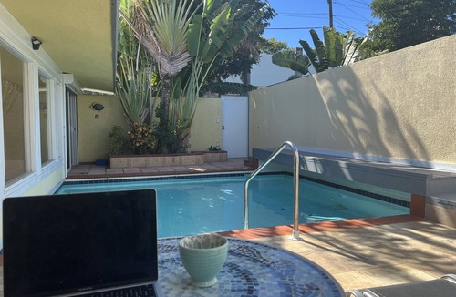 Red Hook Villa | Luxury Private Pool Villa. Grill. Generator@Sapphire