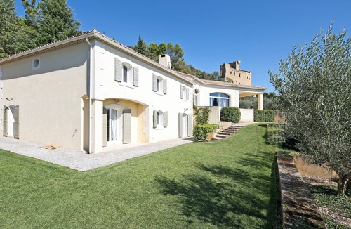Chateauneuf-du-Pape House | Luxury provencal Villa with Pool and an amazing view in Châteauneuf-du-Pape