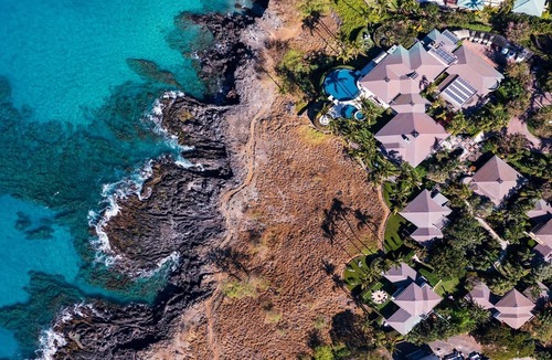 Kamuela House | Luxury Resort Compound, Pod Style with Staff Quarters-Oceanfront