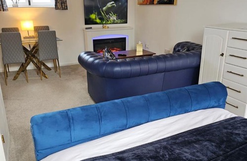 Fiddington Apartment | Luxury Retreat, Children and Dogs too