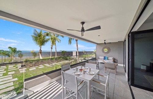 Brighton Apartment | Luxury Romantic Beachfront Condo - Allure 102