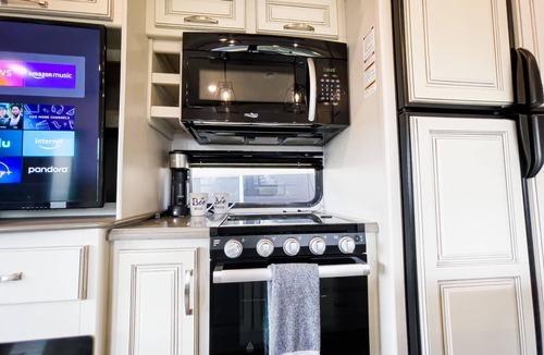 Smith River House | Luxury RV, with ocean views of the Mouth Of Smith River. Indoor heated pool.