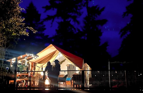 Black Creek Cabin | Luxury Safari tent adjacent to the beach, following a nature trail to the river