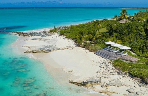 Leeward Settlement Villa | Luxury Saving Grace Villa Retreat