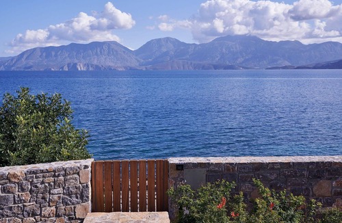 Ammoudara Villa | Luxury Seafront Crete Villa | Villa Gigi | 6 Bedrooms | Private Heated Pool