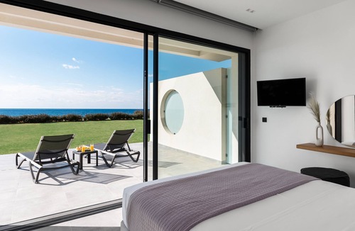 Chalikounas Villa | Luxury Seafront Villa Afroditi w/Private Beach and Direct Access , Heated pool