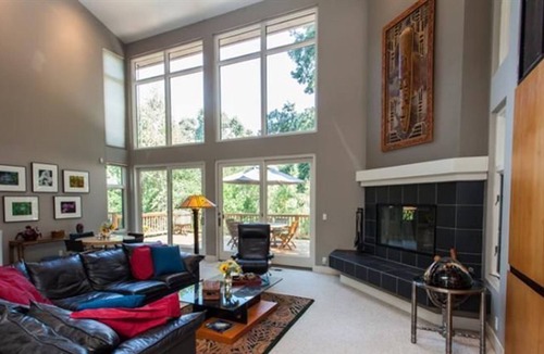 Modesto House | Luxury show case accomendation