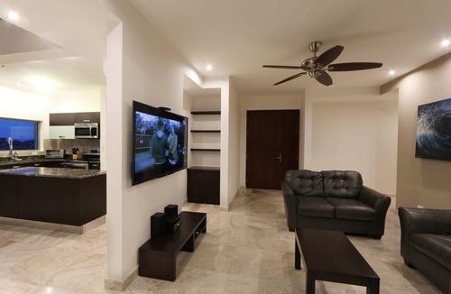 Jaco Apartment | Luxury Sky Penthouses 3-6BR Condo-Hotel at Oceano Jaco