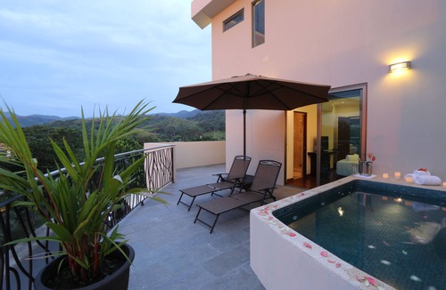 Jaco Apartment | Luxury Sky Penthouses 3-6BR Condo-Hotel at Oceano Jaco