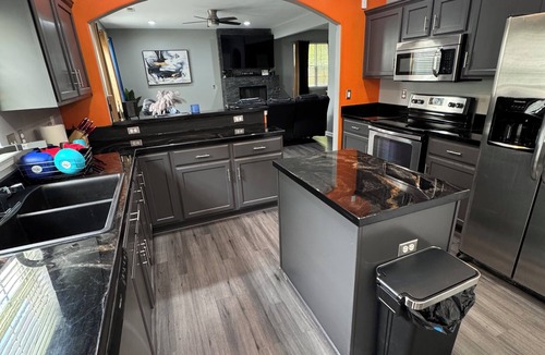 Simpsonville House | Luxury spacious 4 bedroom home in simpsonville