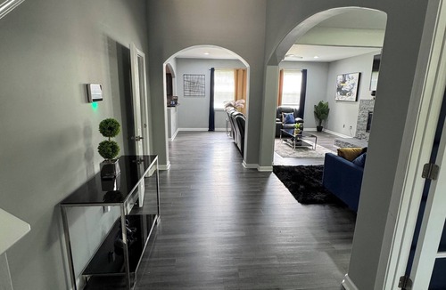 Simpsonville House | Luxury spacious 4 bedroom home in simpsonville