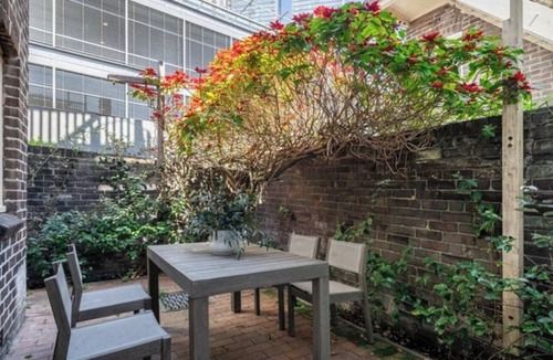 Millers Point Apartment | Luxury Spacious 3BR Family Home Walk To Harbour Bridge/Opera House& CBD