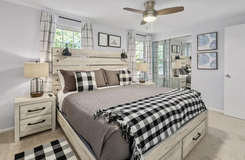 Countryside House | Luxury Sterling townhome - Private, Self checkin