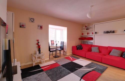 London Borough of Ealing Apartment | Luxury Studio Apartment