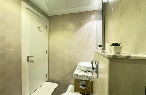 Sheikh Zayed Road Apartment | Luxury Studio Apartment in Business Bay