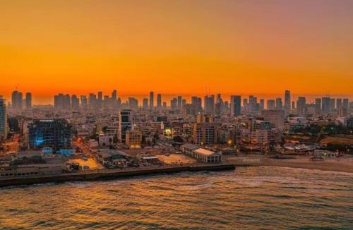Tel Aviv Promenade Apartment | Luxury Studio Beach Flat 106