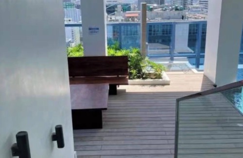 Maribago House | Luxury Studio in 38 Park Ave IT PARK