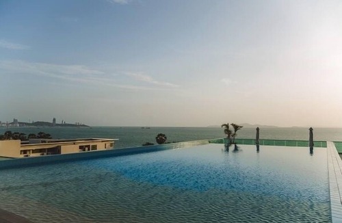 North Pattaya Apartment | Luxury studio Laguna Heights