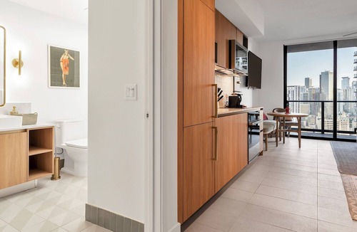 Downtown Miami Apartment | Luxury Studio on 25th Floor Stunning City Views in Downtown Miami