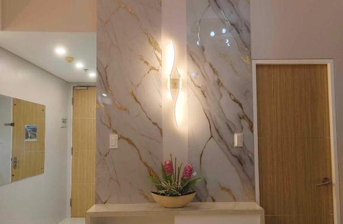 Nasugbu Hotel | Luxury Studio Unit at Pico De Loro