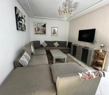 Pont Blondin Apartment | Luxury Studio with Pool Near Beach mohammedia