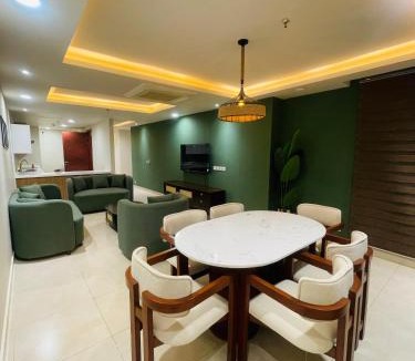 Lahore Cabin | Luxury suites