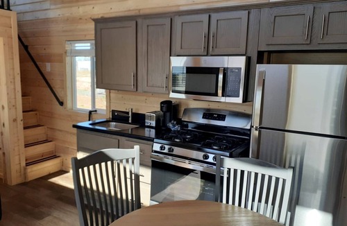 Valle Cabin | Luxury Tiny Home Escape with Loft, Views & Outdoor Space in Williams, Arizona