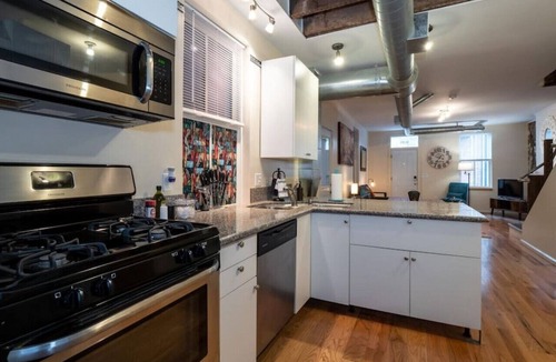 Over-the-Rhine House | Luxury Townhome in Heart of Over the Rhine