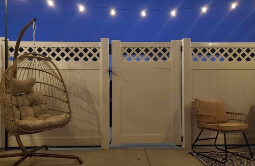 Murfreesboro House | Luxury Townhome w/pool and shuffleboard. 30 min to Nashville!