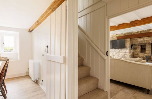 Kingston Cottage | Luxury, traditional cottage in boutique Purbeck village