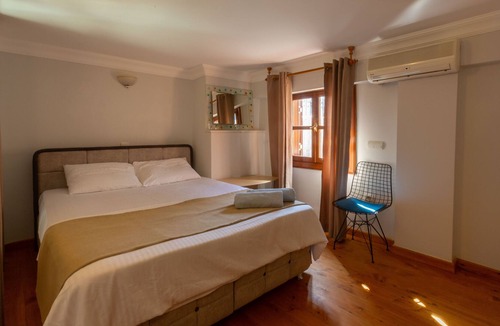 Kaleici Villa | Luxury Triplex Villa with Pool