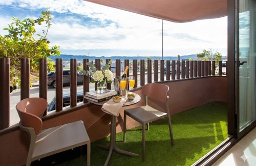 Guadalupe Apartment | Luxury UCAM Studio | Desk & High-Speed Wi-Fi