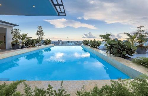 Downtown Santo Domingo Apartment | Luxury Upscale Centric Condo,