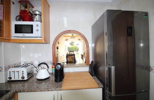 Vale de Carro Villa | Luxury V5 | Pool & Jacuzzi | Beach 20 minutes walk | Groups & Families