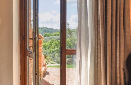 Monte Vibiano Vecchio Villa | Luxury Villa, Breathtaking Views in the Heart of Italy