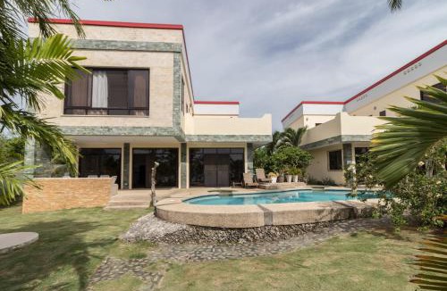 Panglao Villa | Luxury Villa a unique Paradise directly on the Sea