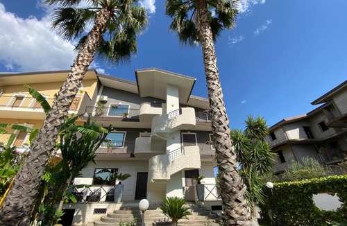 Belpasso Apartment | Luxury villa between Catania, Etna and Taormina, 2 min from Etnaland