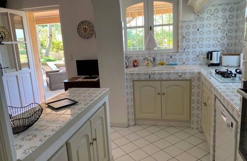 La Nartelle Villa | Luxury villa in a residential area with private pool overlooking the golf course