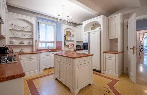 San Giovanni Villa | Luxury Villa Isabella Basilica San Giovanni