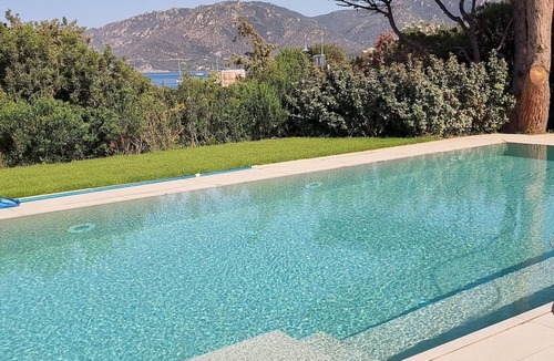 Notteri Villa | Luxury Villa